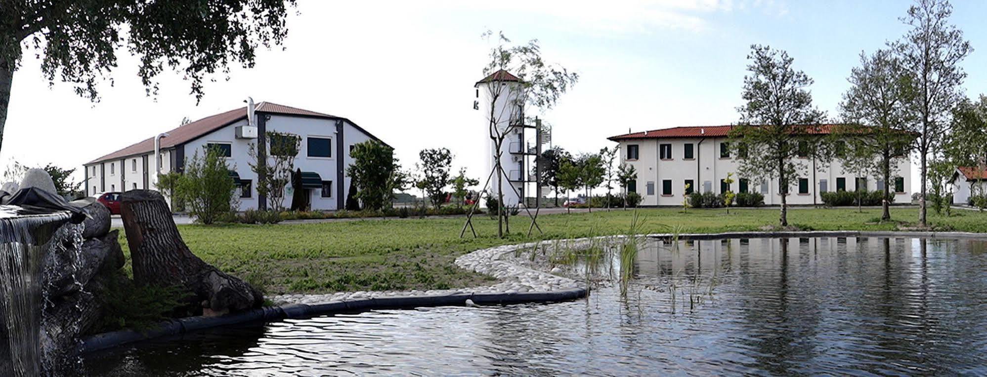 Oasi Bianca Hotel Pomposa Exterior photo